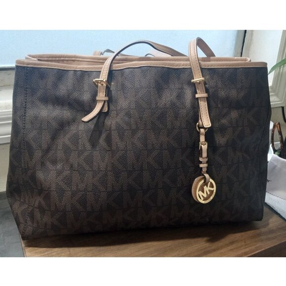 👉LAST CHANCE‼️ MICHAEL KORS Jet Set Travel Large Logo Tote Shoulder Bag - Picture 1 of 16